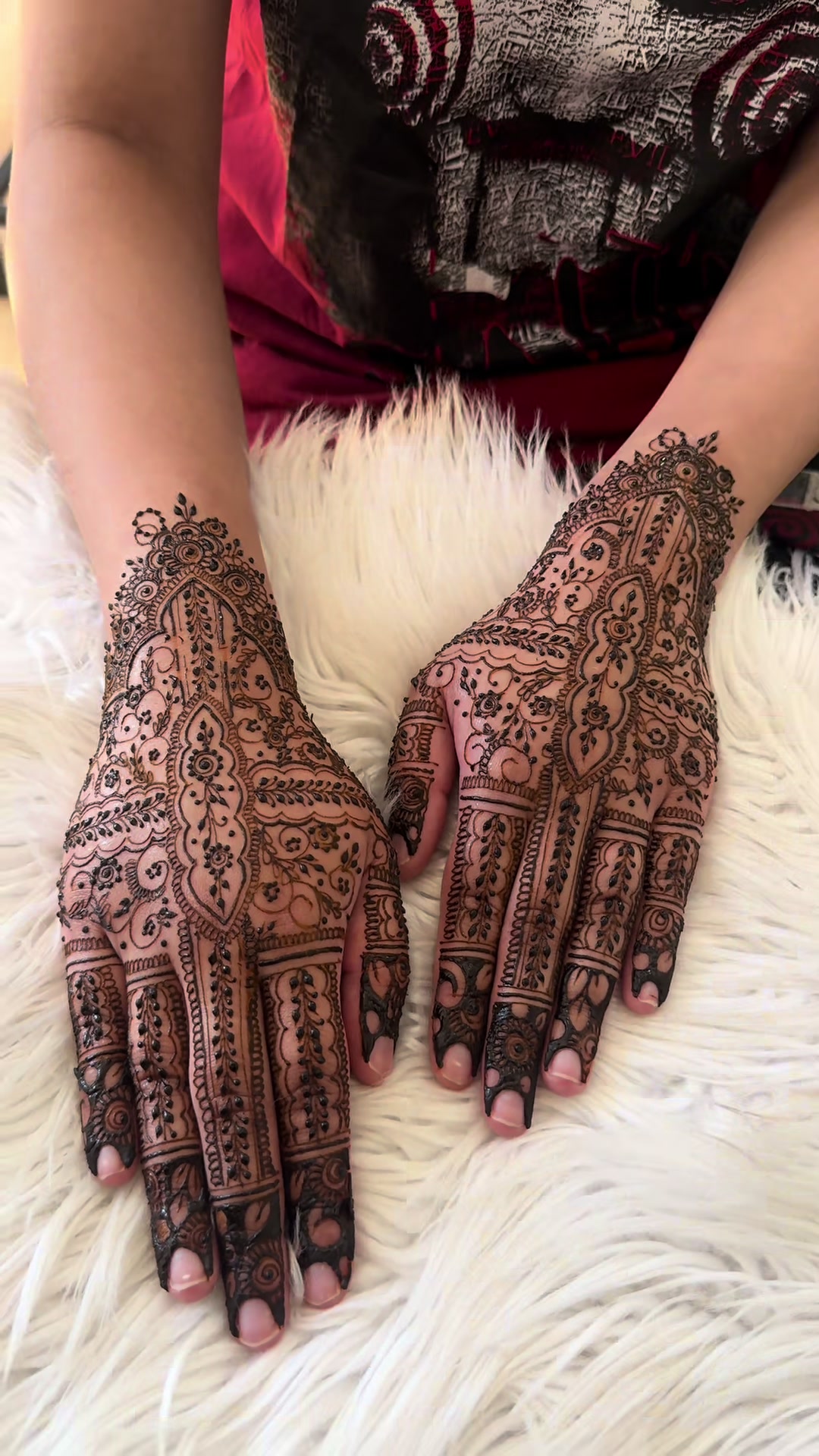 @Sanaasmehndi