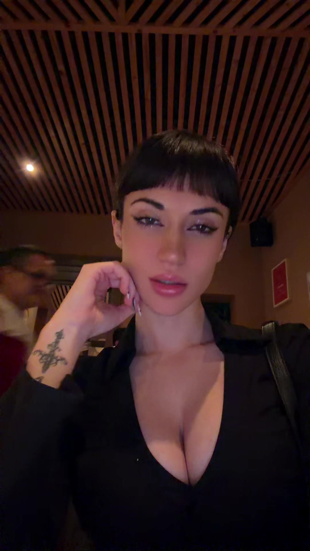 @nayadicksonn