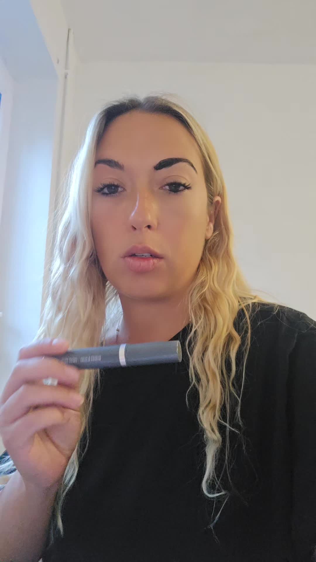 @Caroline33
