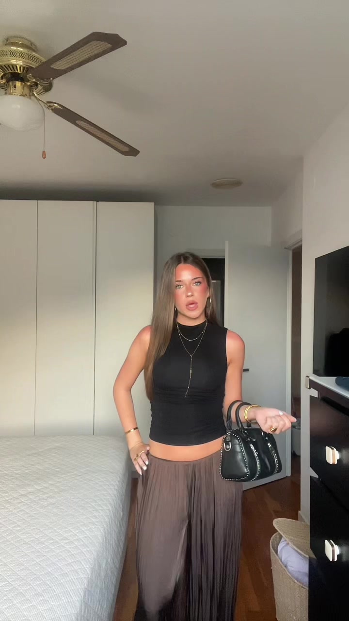 @Clara