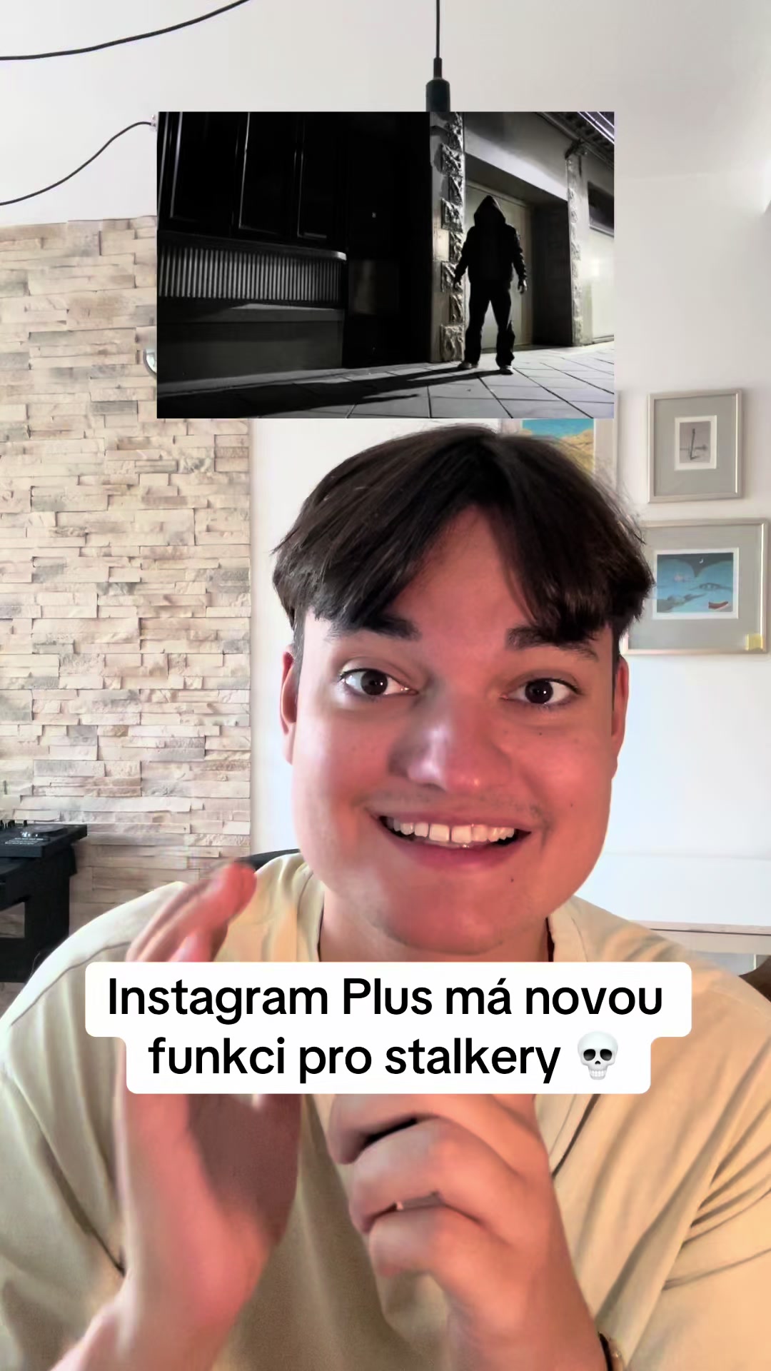 @Véva The News Guy