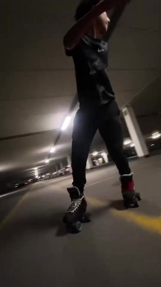 @Y.skate