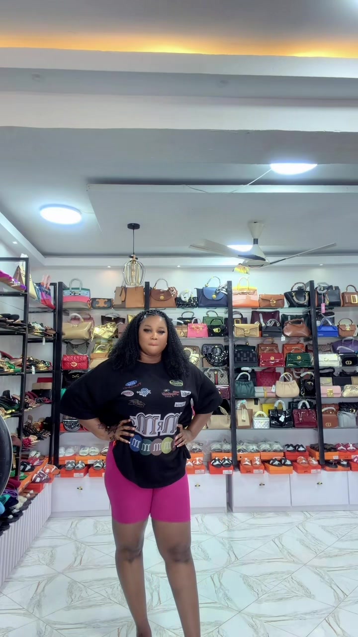 @Diva’s closet👗🛍️