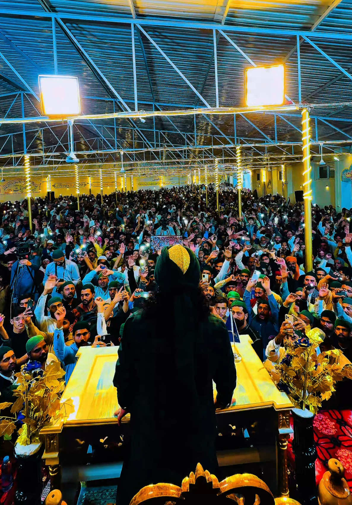 @Haq Khatteb Hussain 🪔