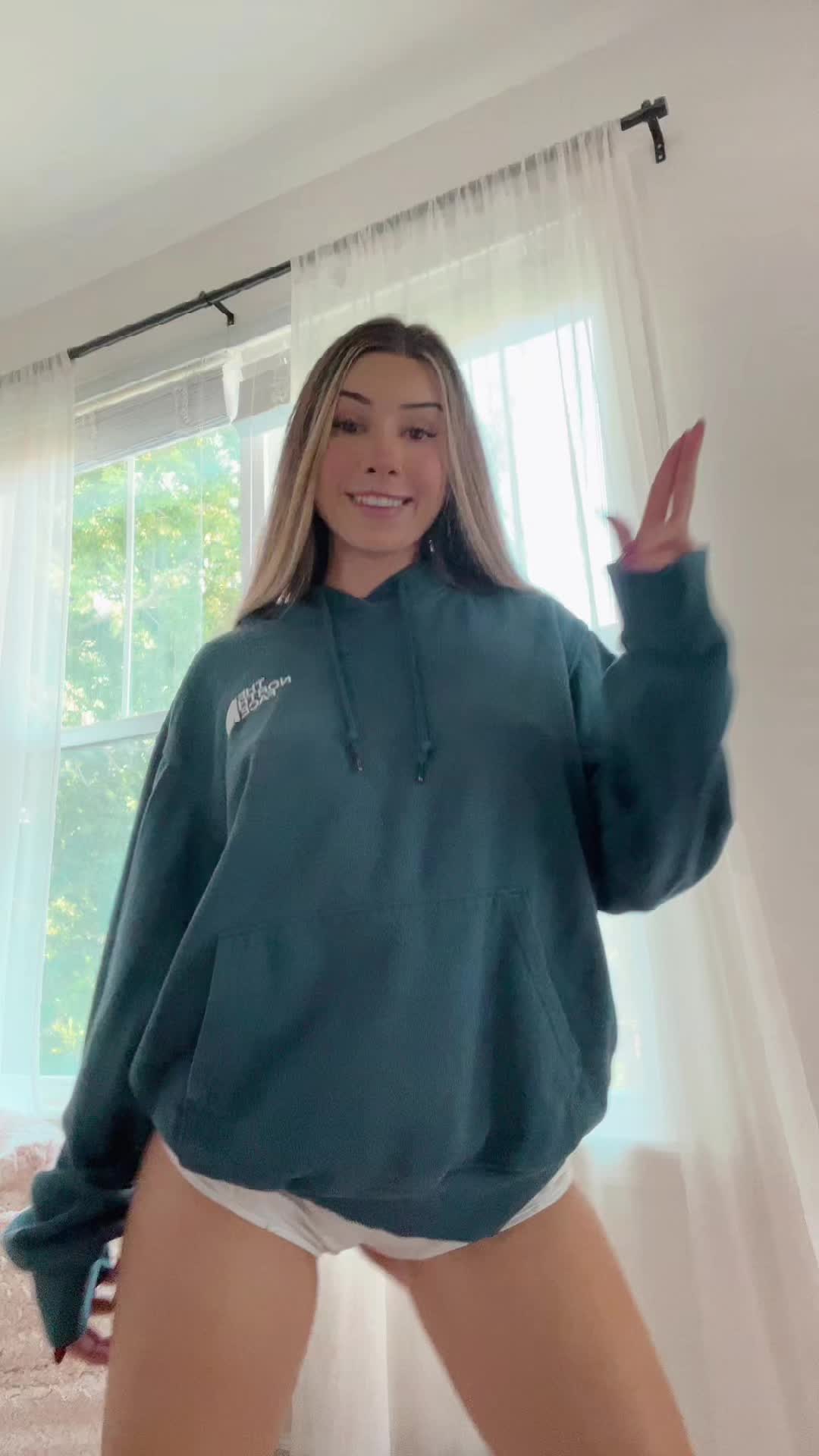 @Kas 🍑