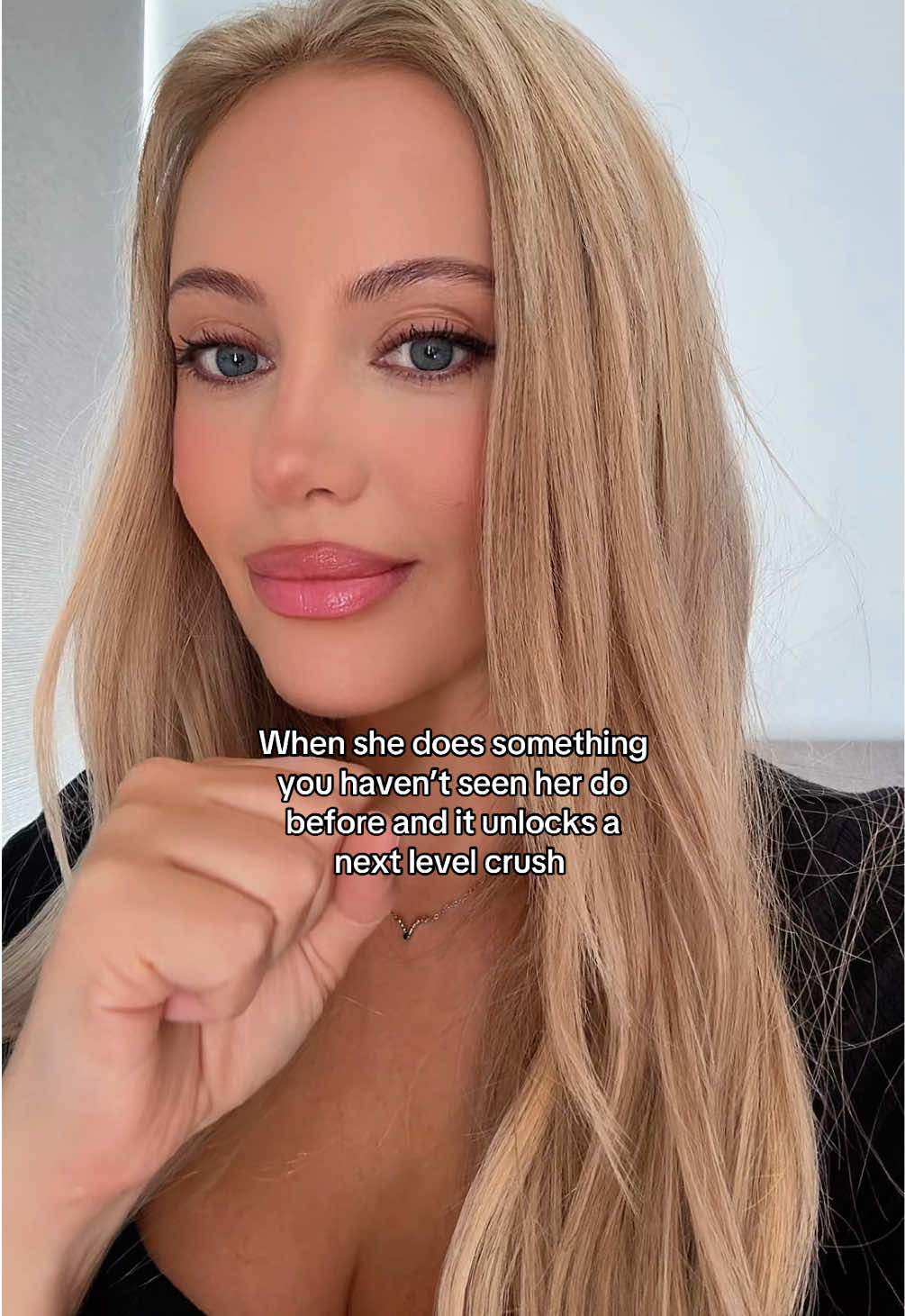 @Lisa J Evans sapphic author ⚢