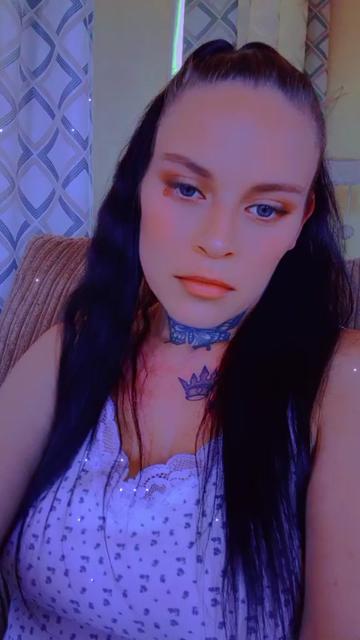 @🔥𝒩𝒾𝓀𝒾𝓉𝒶ℬ𝓊𝓉𝓉ℴ𝓃𝓈🔥