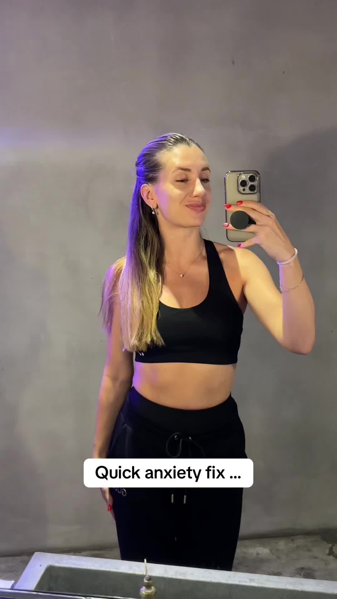 @VeronikaPokony