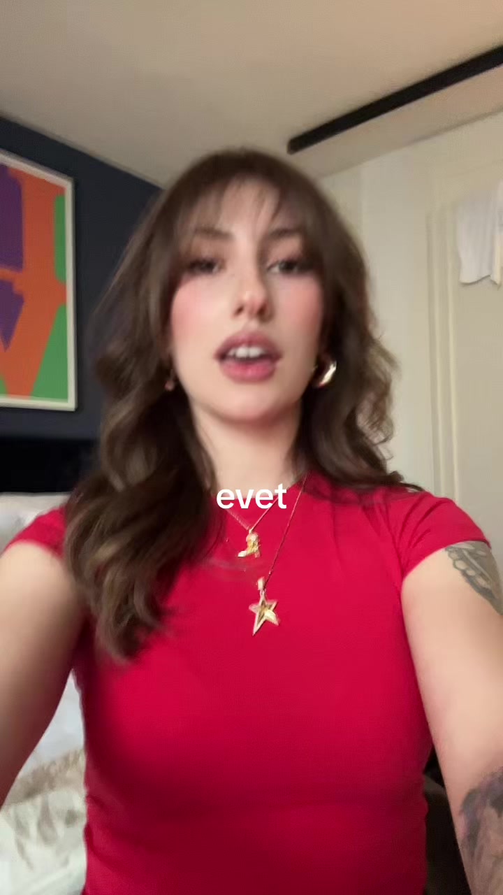 @mellylline