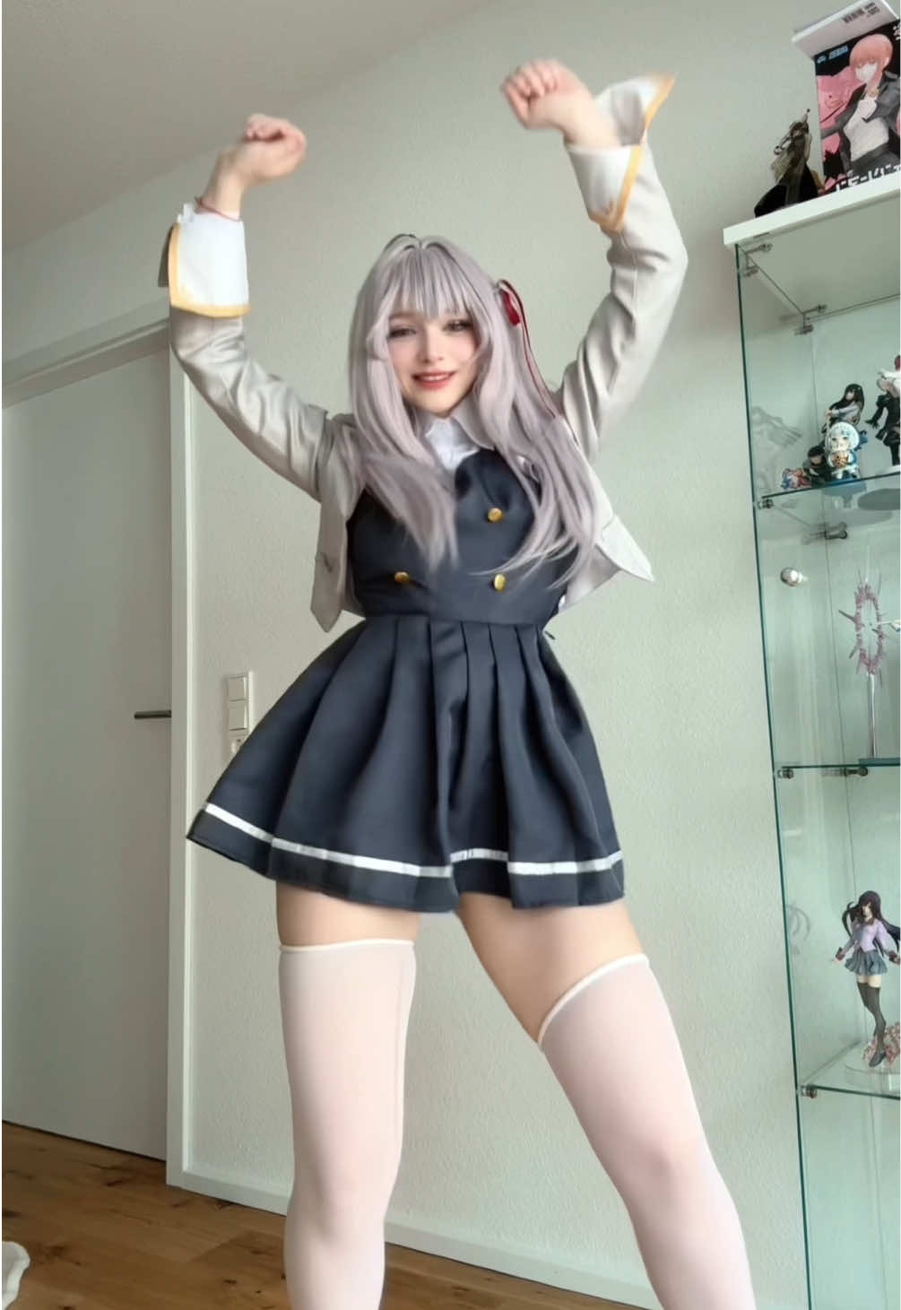 @Hioshicos