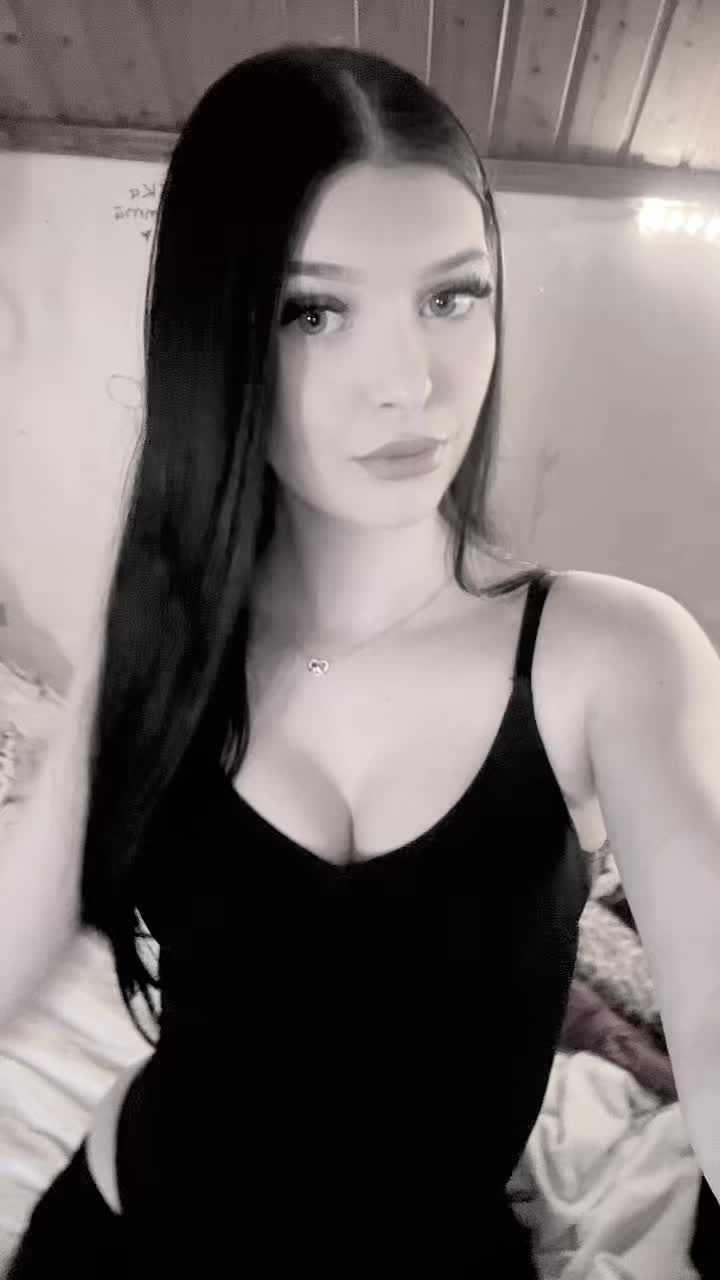@minavilamaa