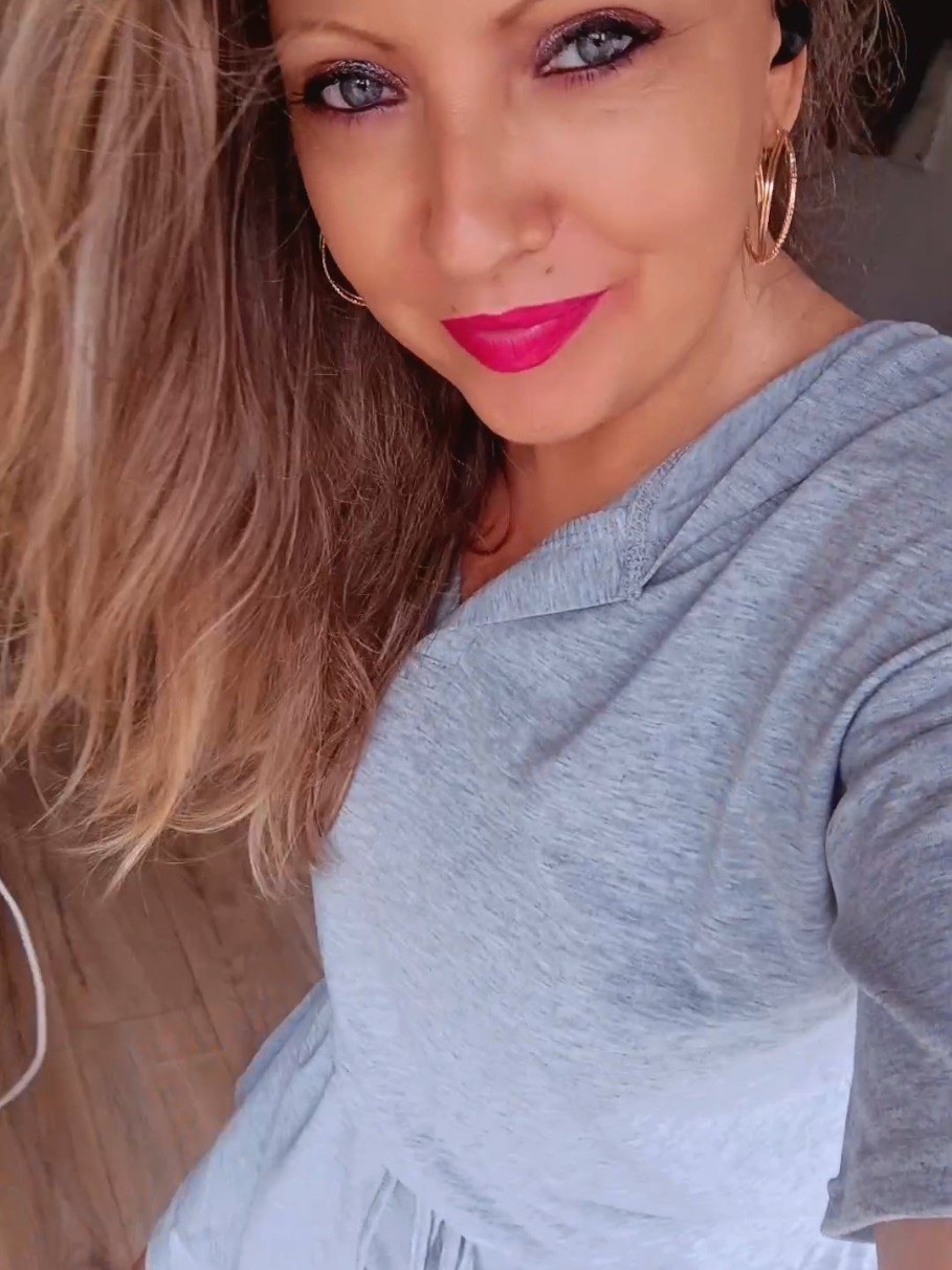 @Mélissa 🦋