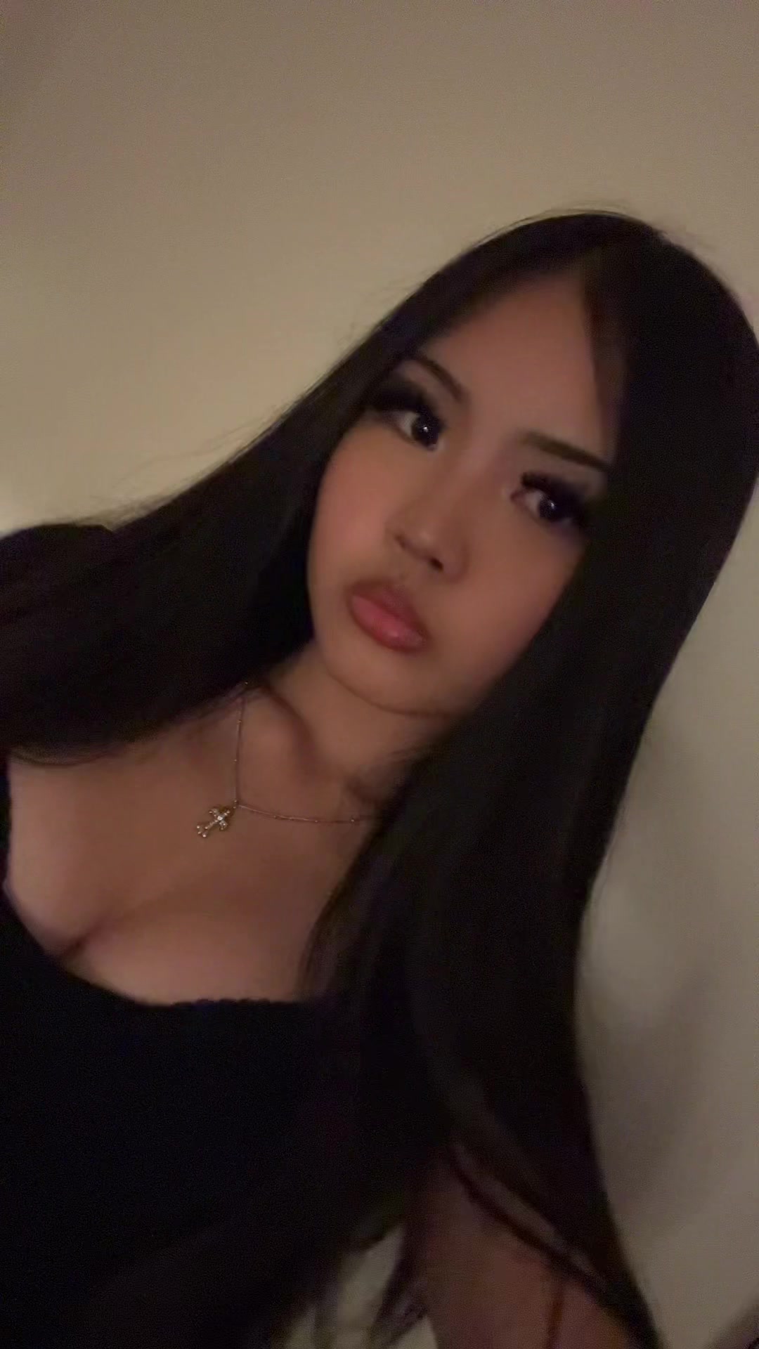 @𝓮.