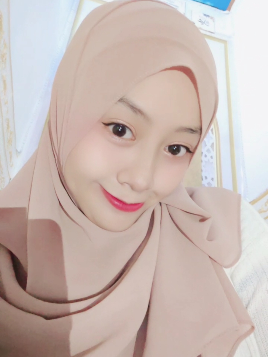 @Rikha_Anggia