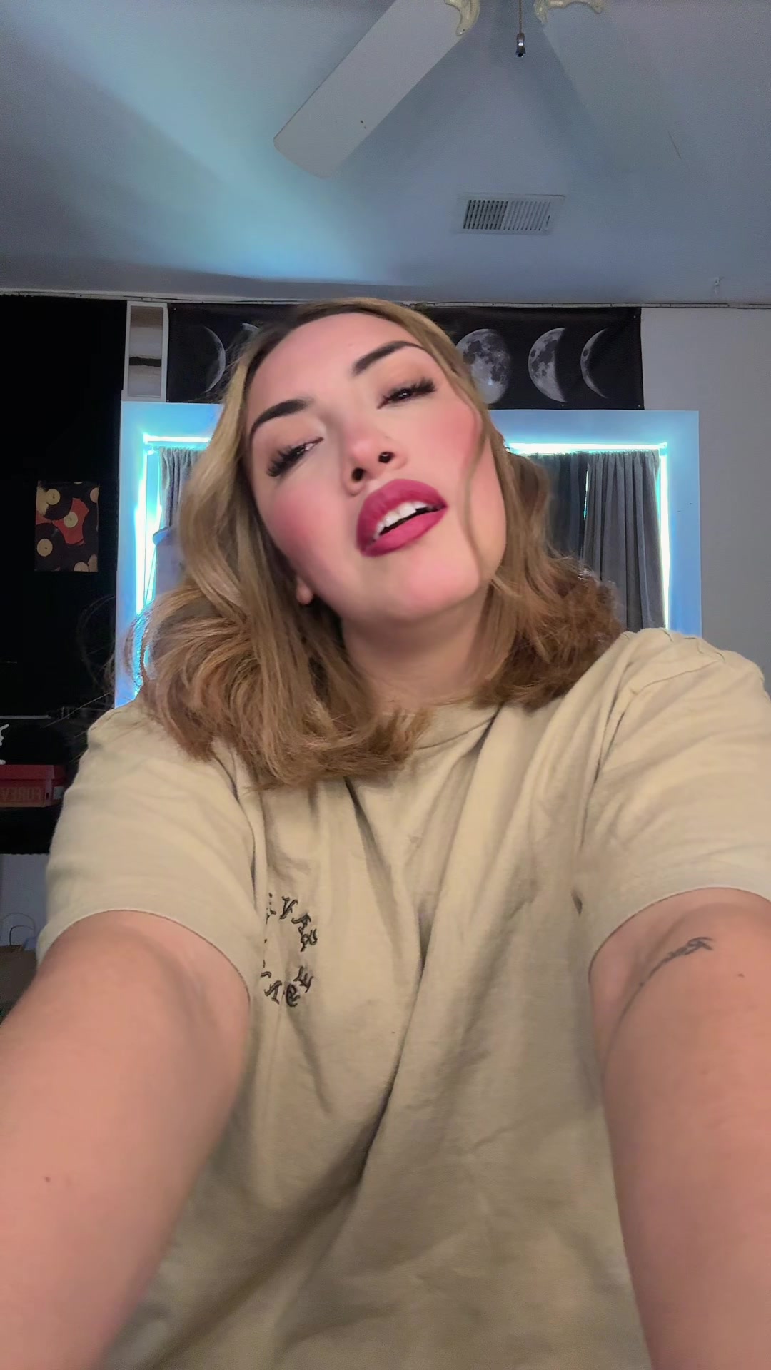 @Liss00_1🫶🏻
