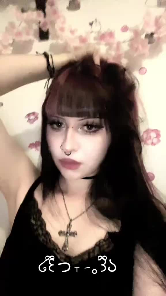 @👼🏽