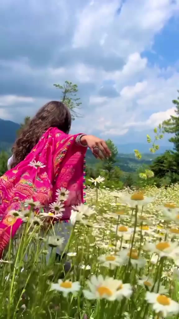 @mina Adhikari❤❤