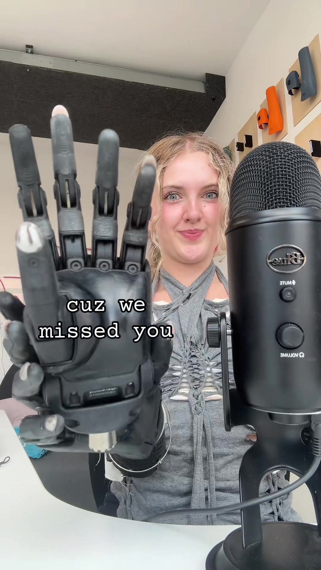@tillylockey