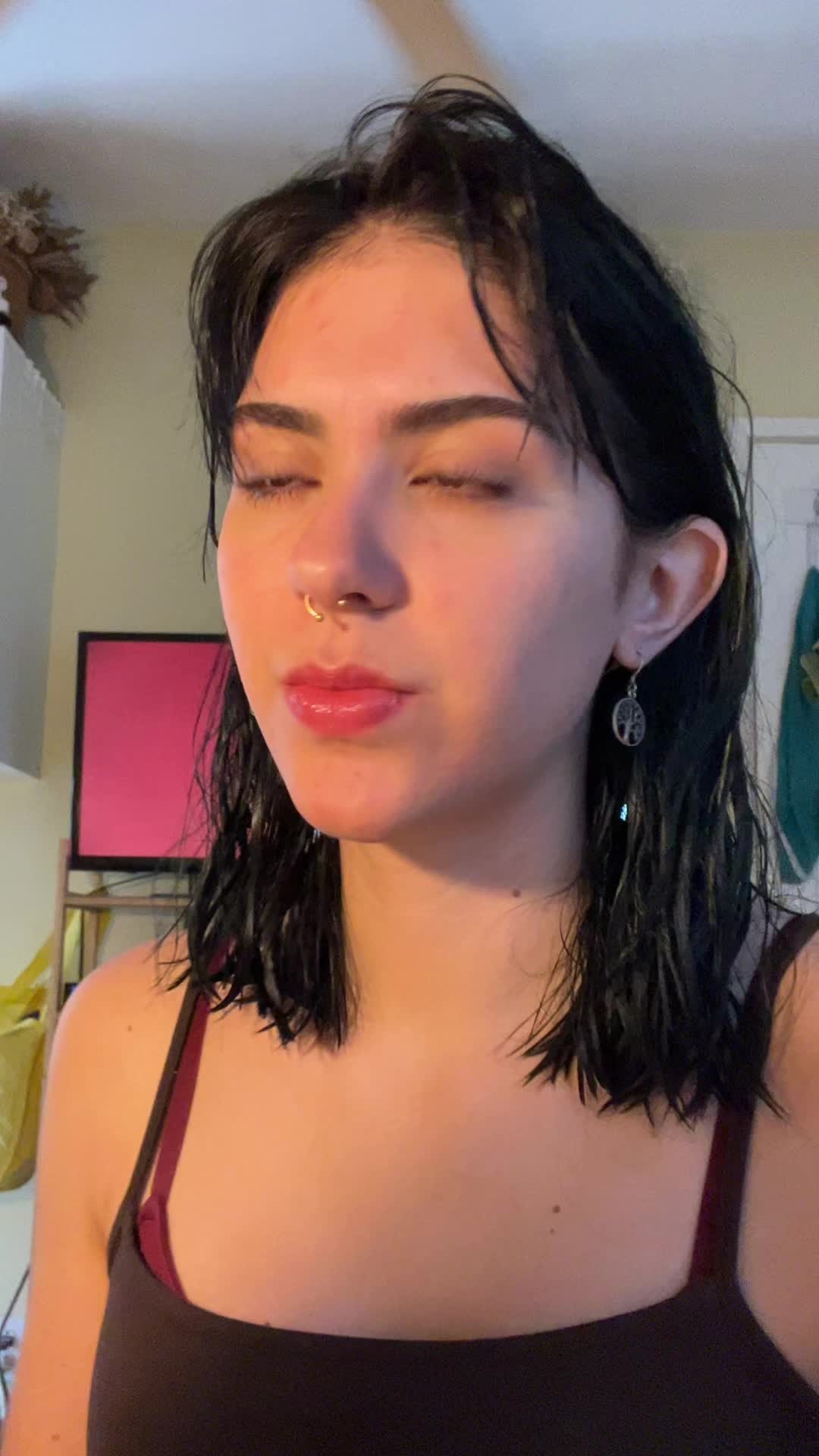 @mayaa