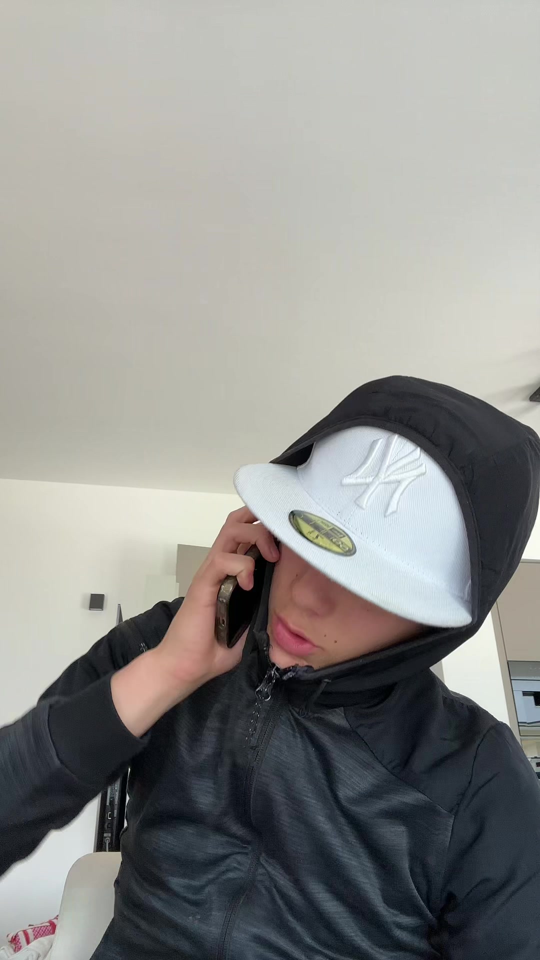 @TOMMY