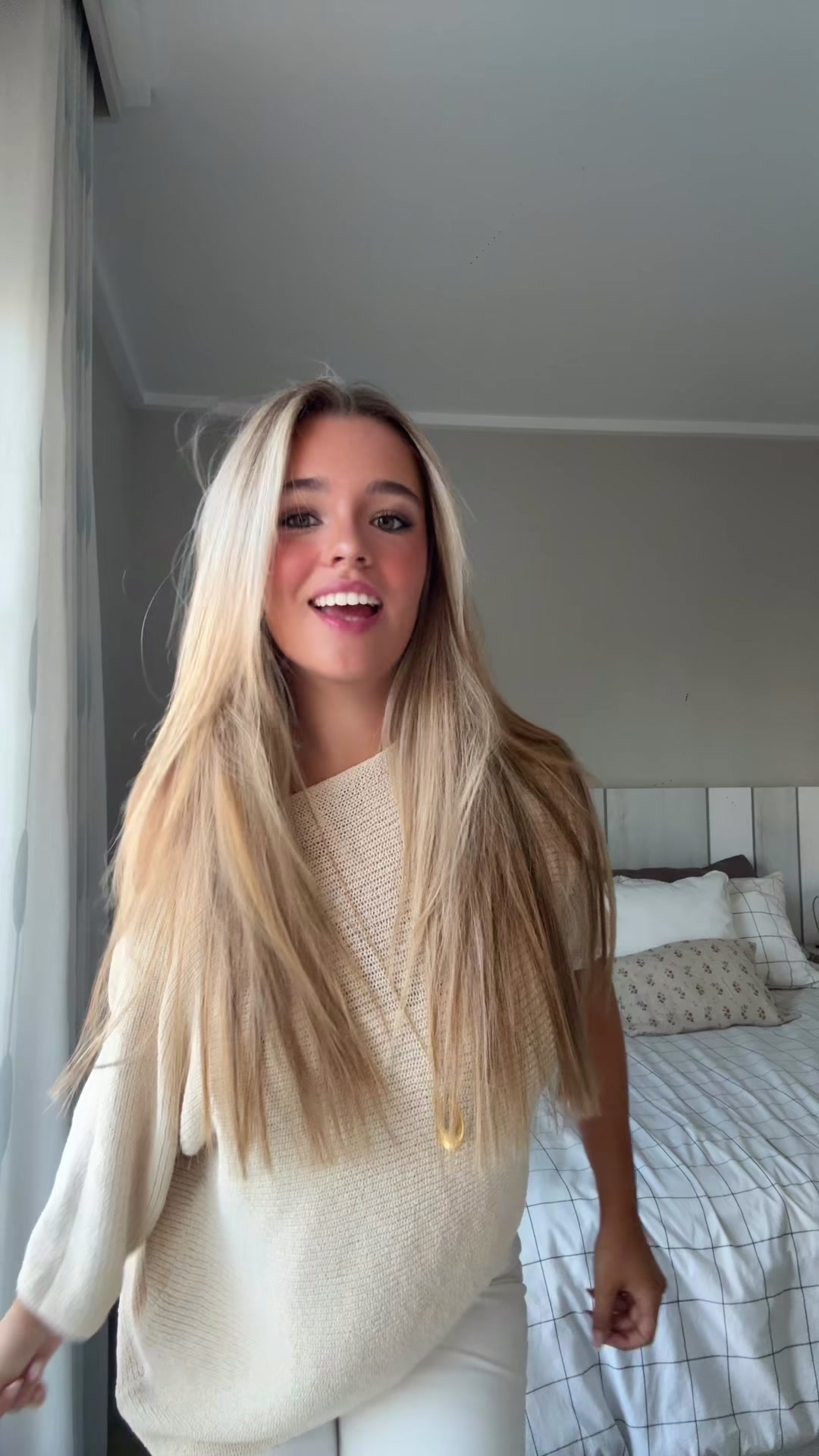 @lucia.mv_