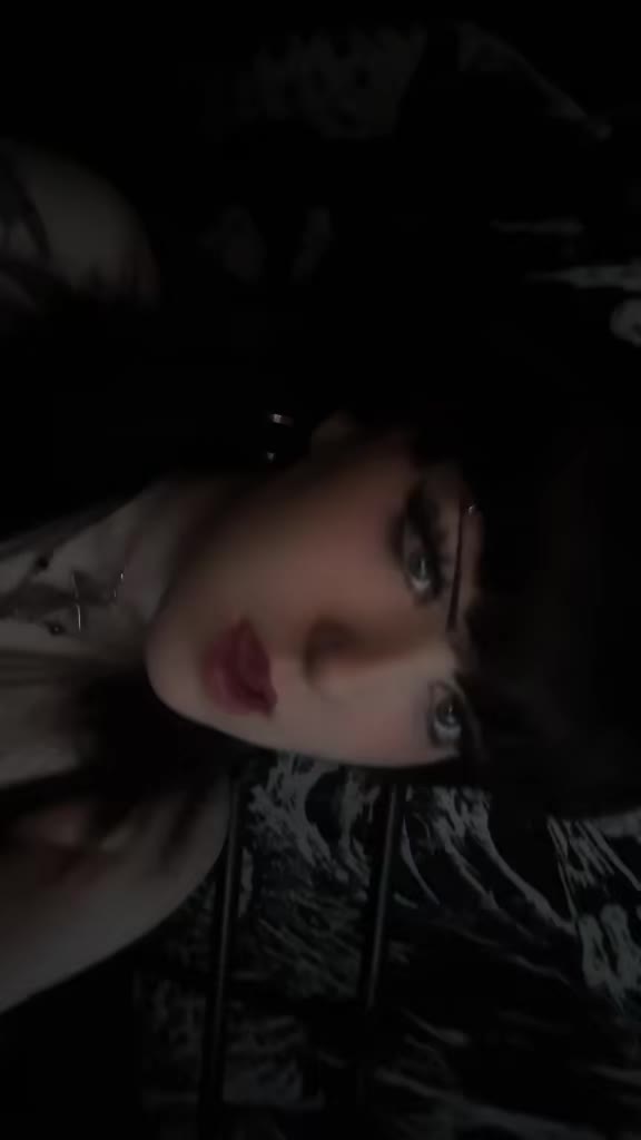 @Gothic.Fox