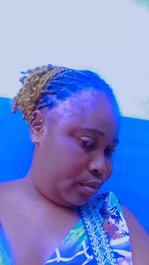 @jupsine lokomo