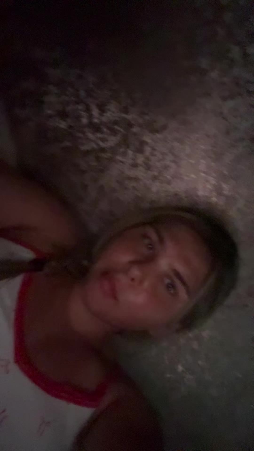 @katieleighalliso