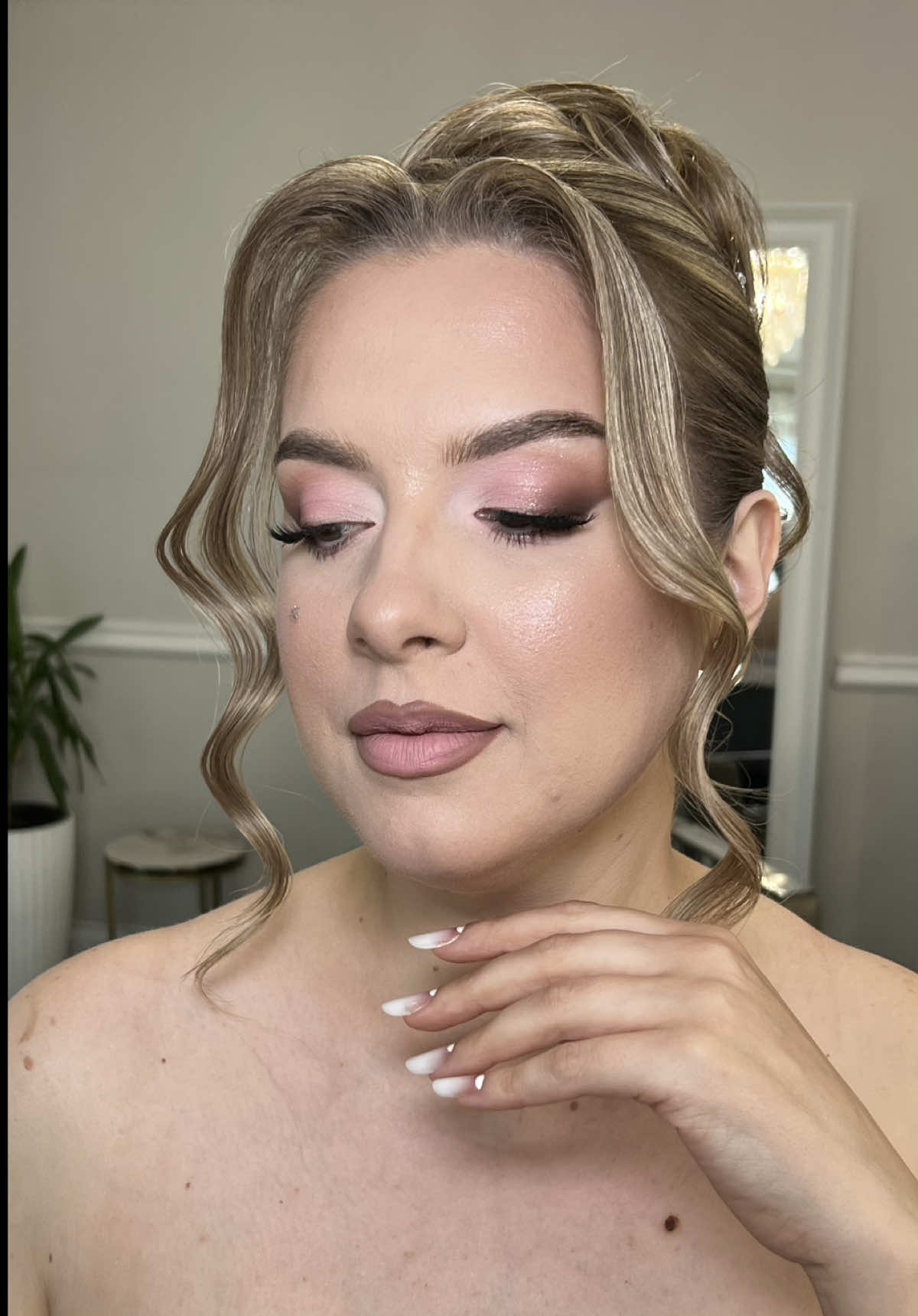 @Diana Tanase MUA
