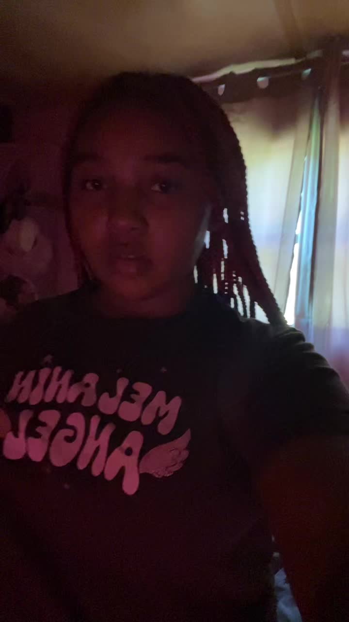 @prettygirlrenee2