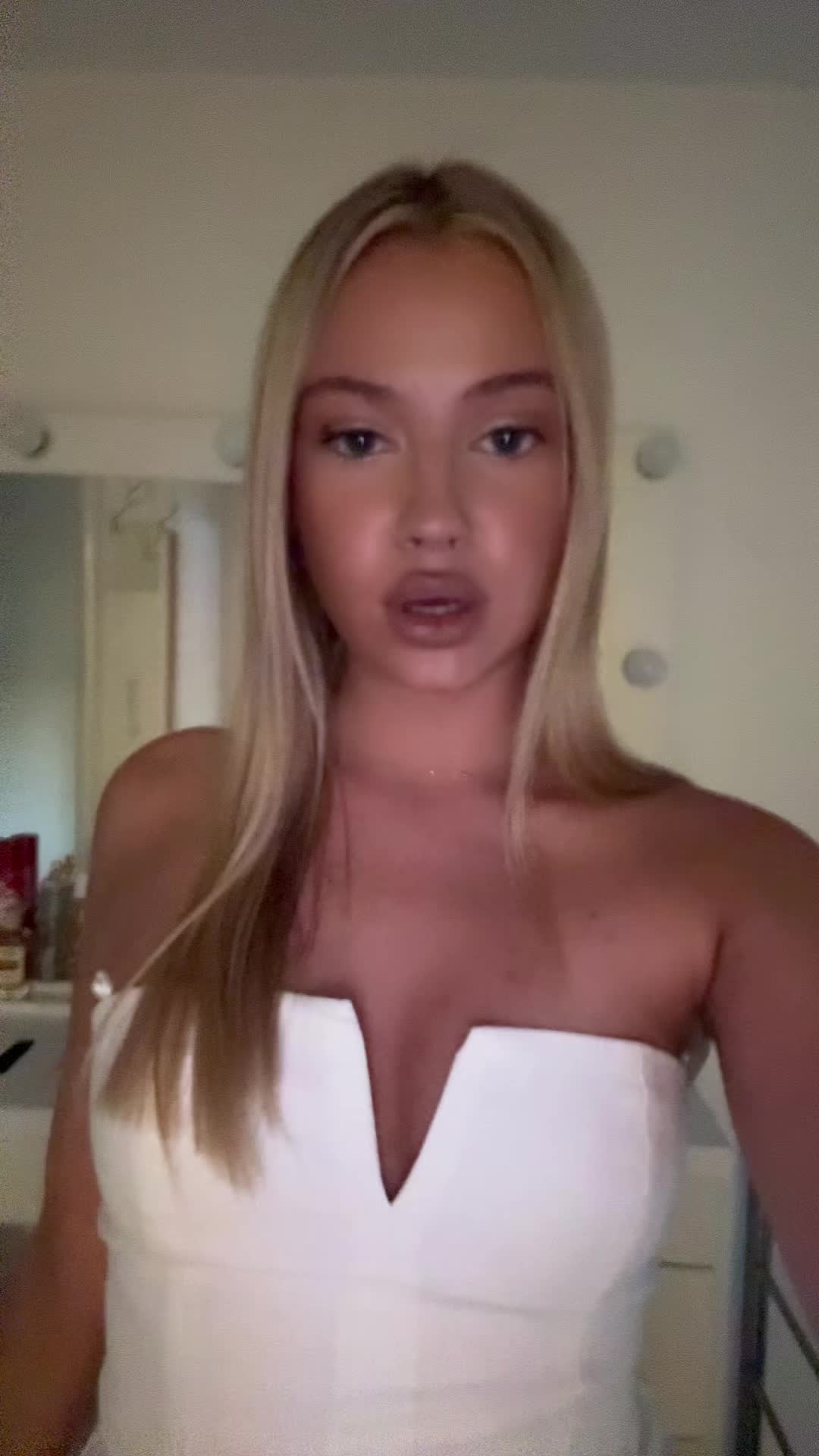 @𝒩𝒸&prime;