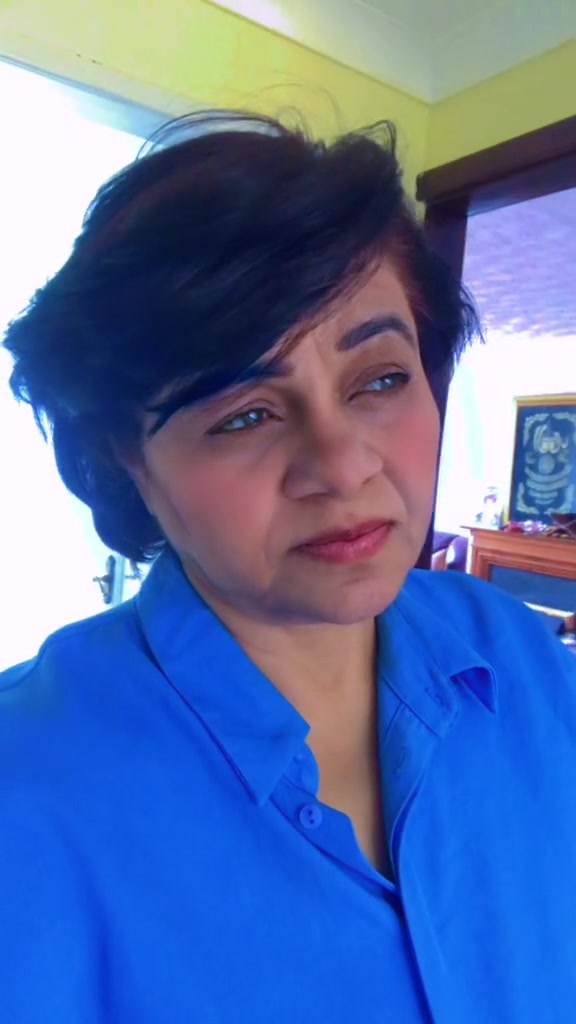 @Roohi KhanUK