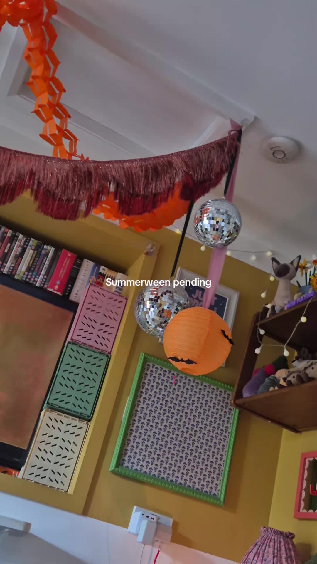 @cloe 🍋🍿🎃