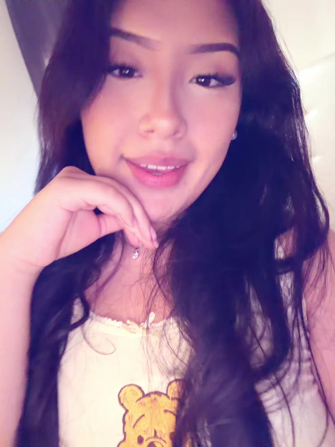 @Saheliii_