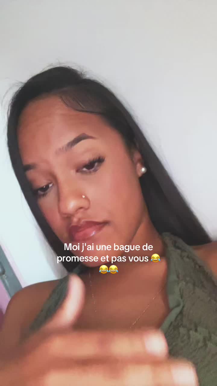 @𝐏𝐨𝐞𝐡𝐞𝐫𝐞