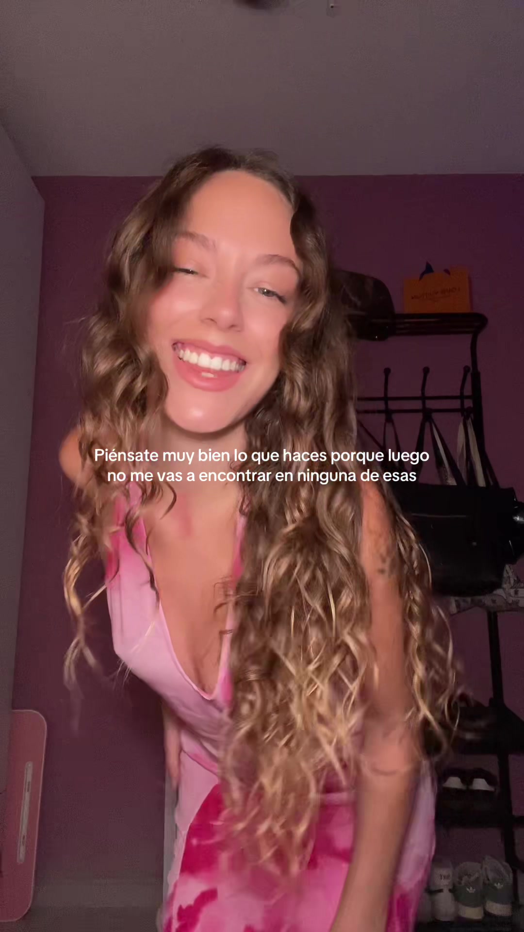 @Clau.