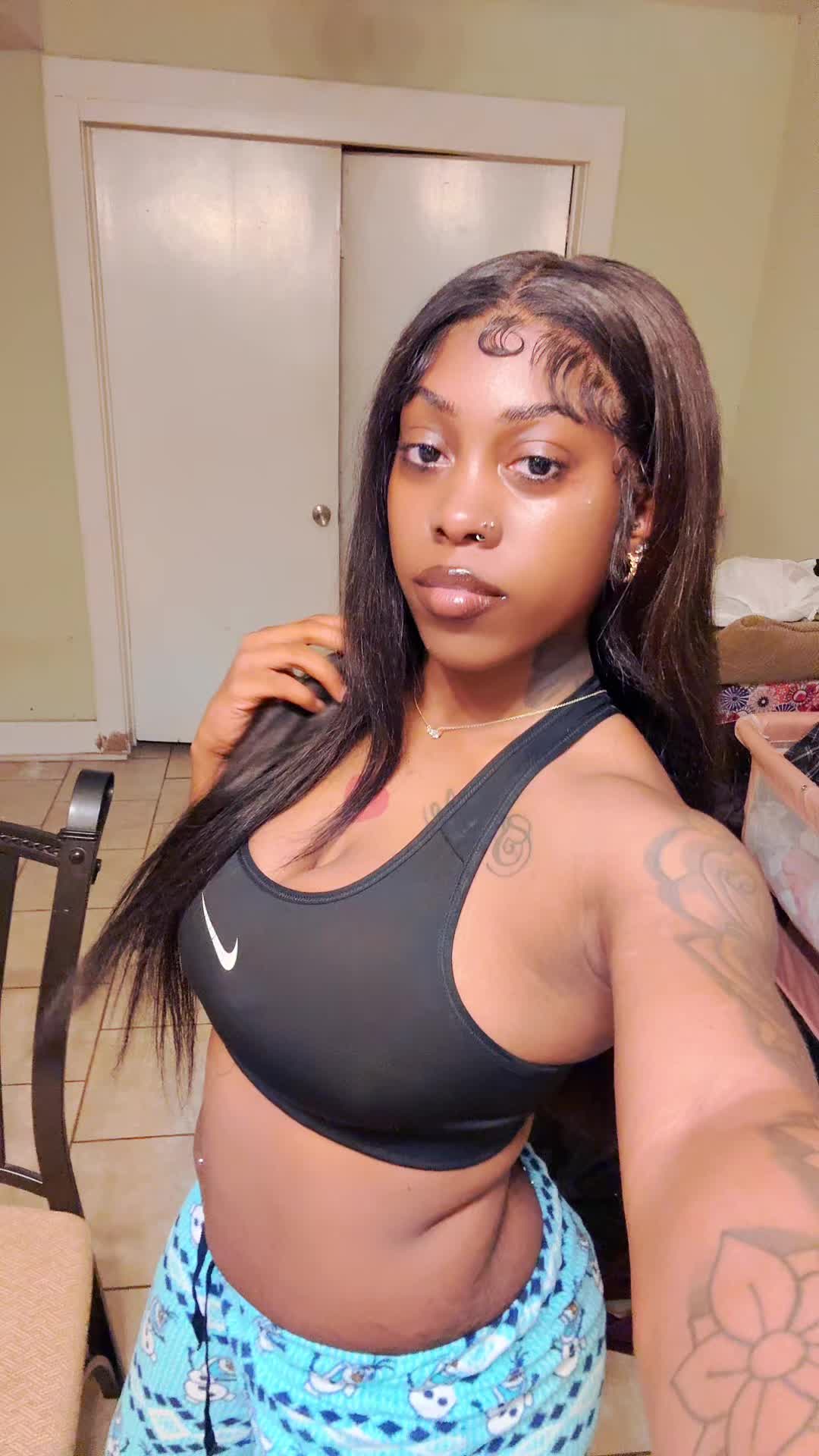 @mymy