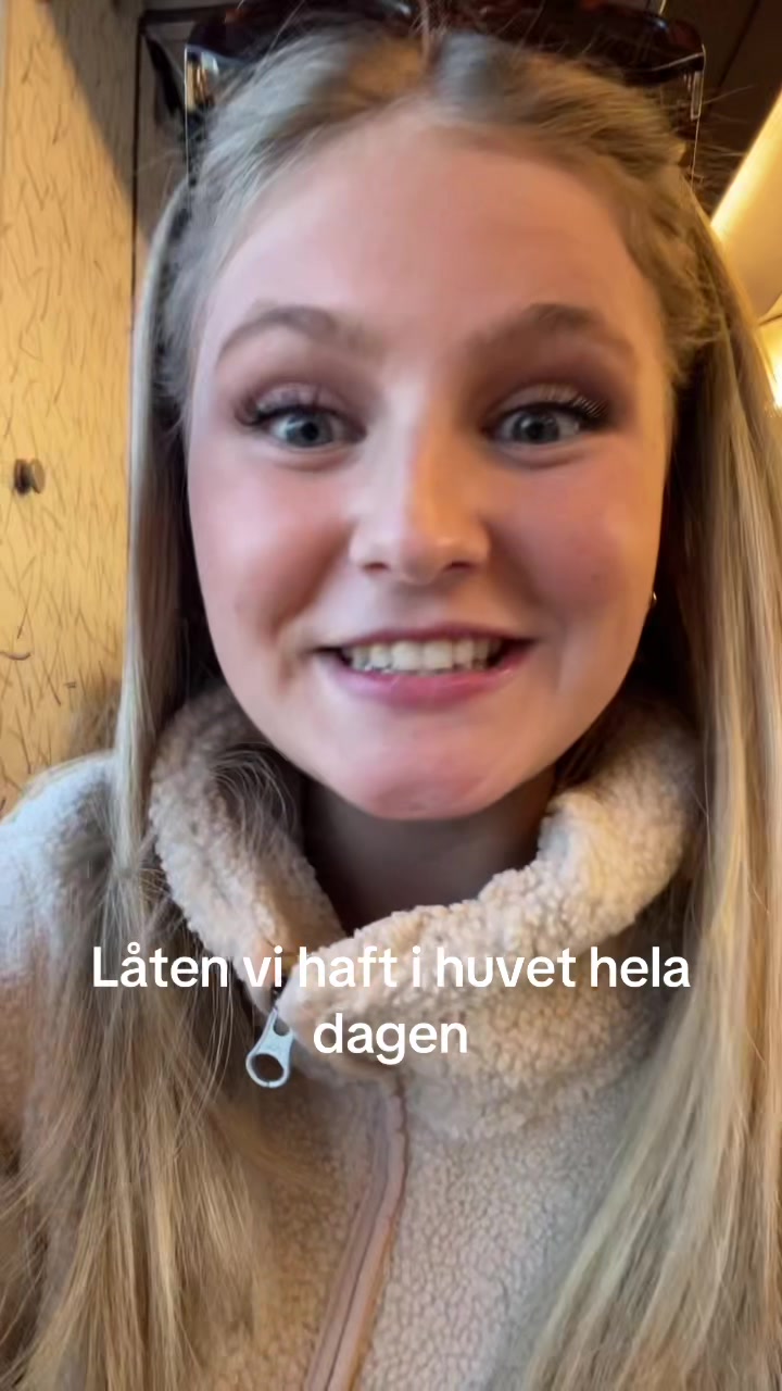 @veraaaaaaa ⎕♡✩&reg;