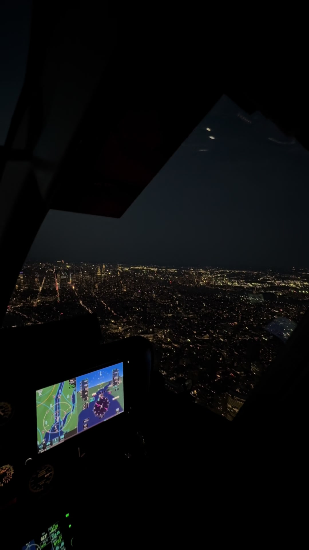@FlyNYON