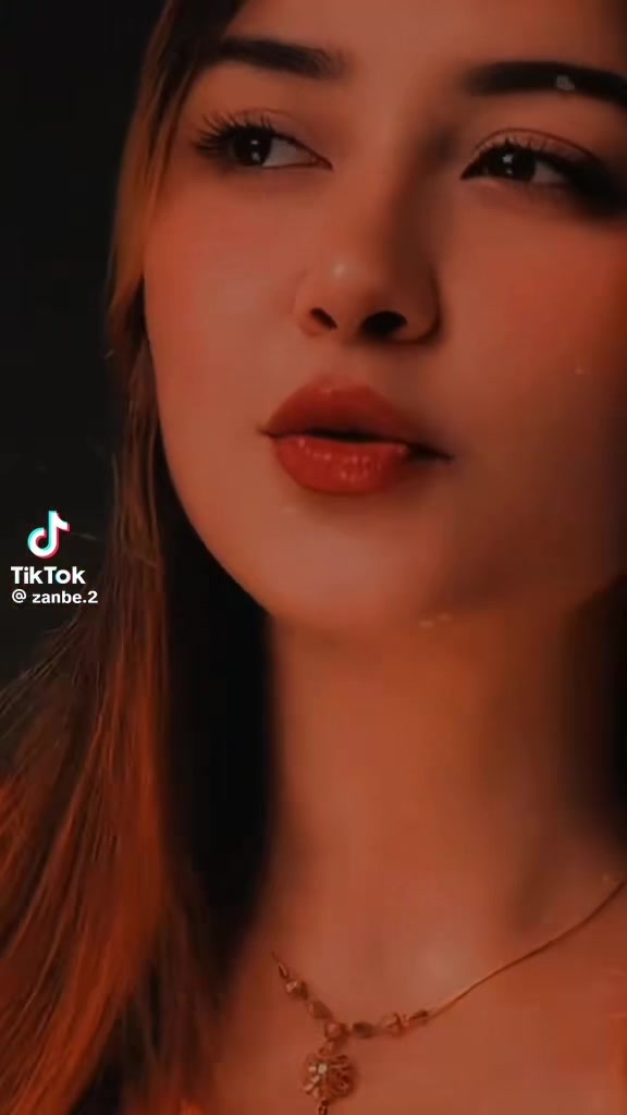 @༺𓆣 ɢʟᴏᴡᴜᴘQᴜᴇᴇɴ 𓆣༻