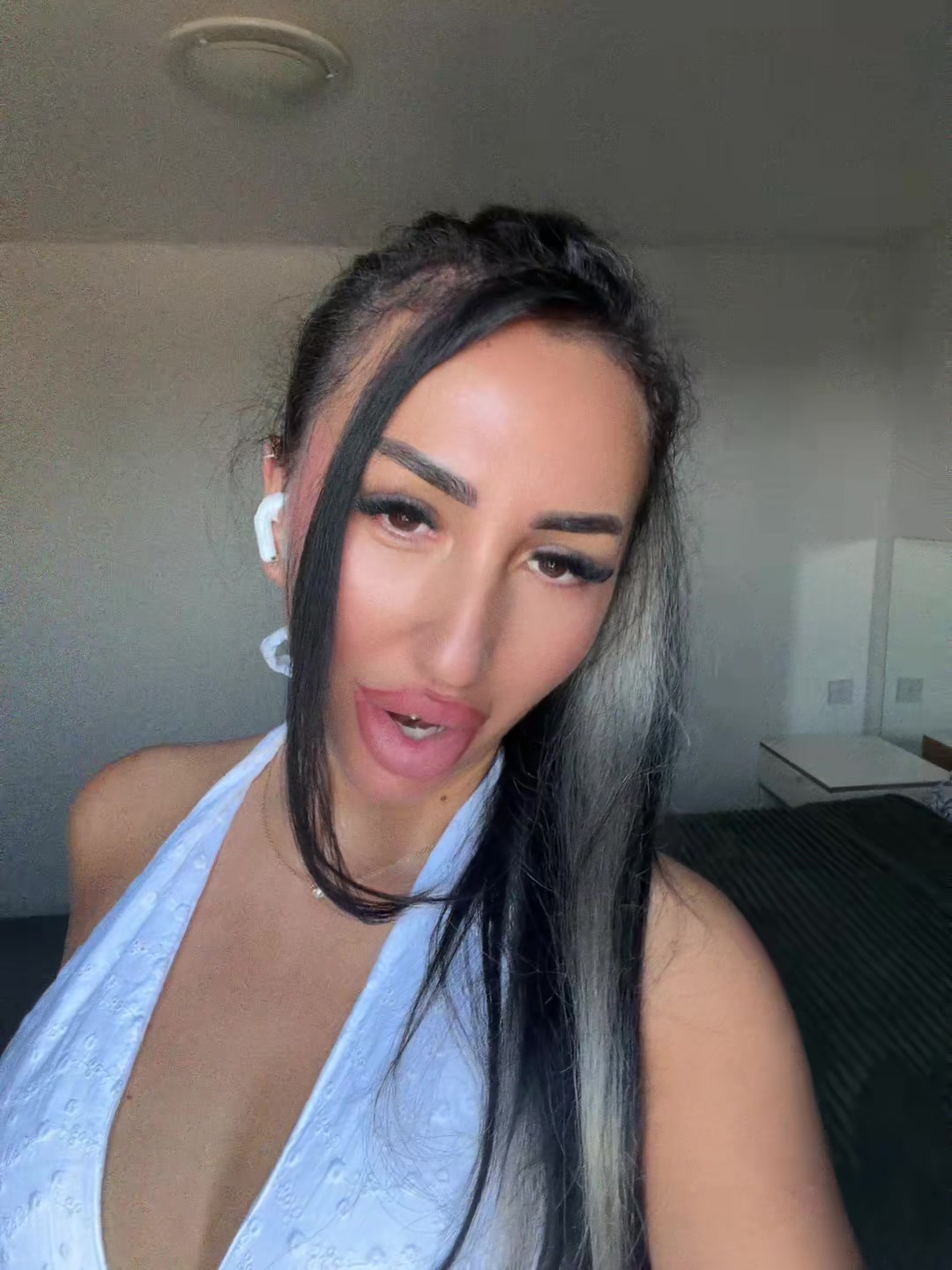 @gabriella