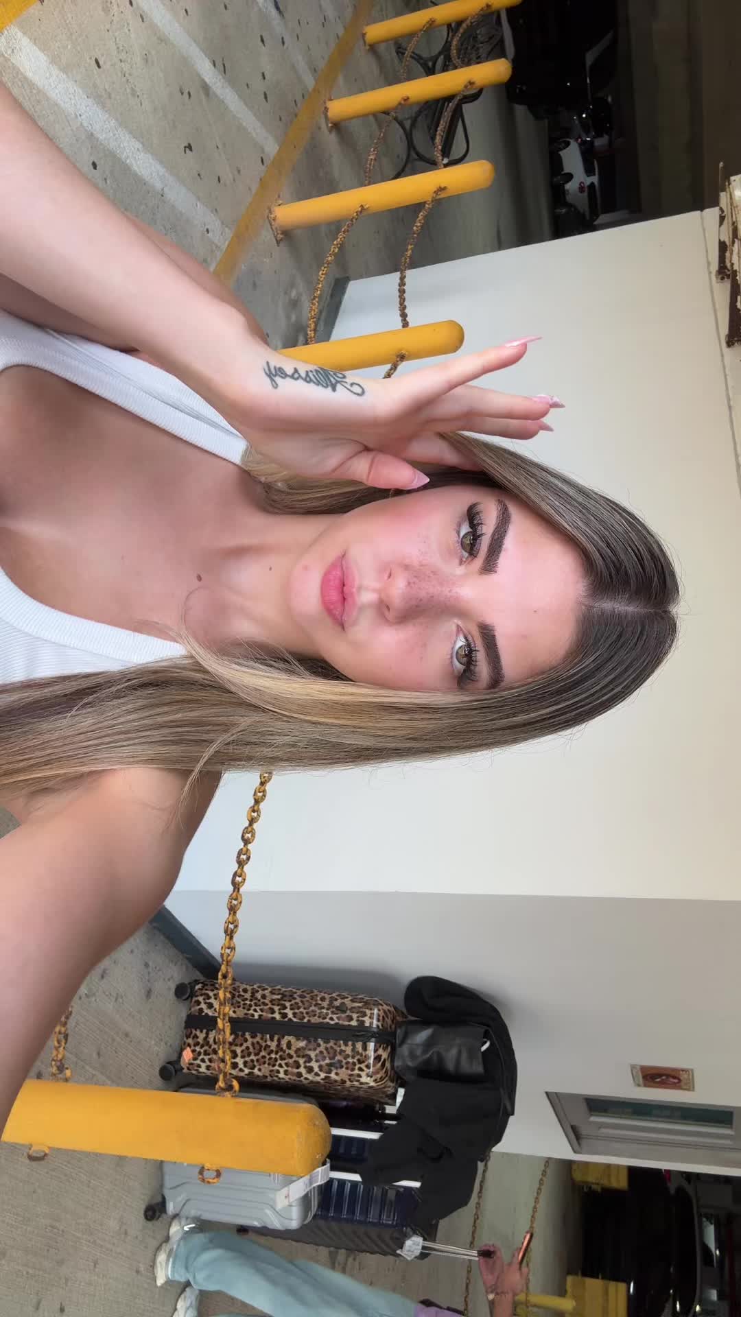 @Alissey<3