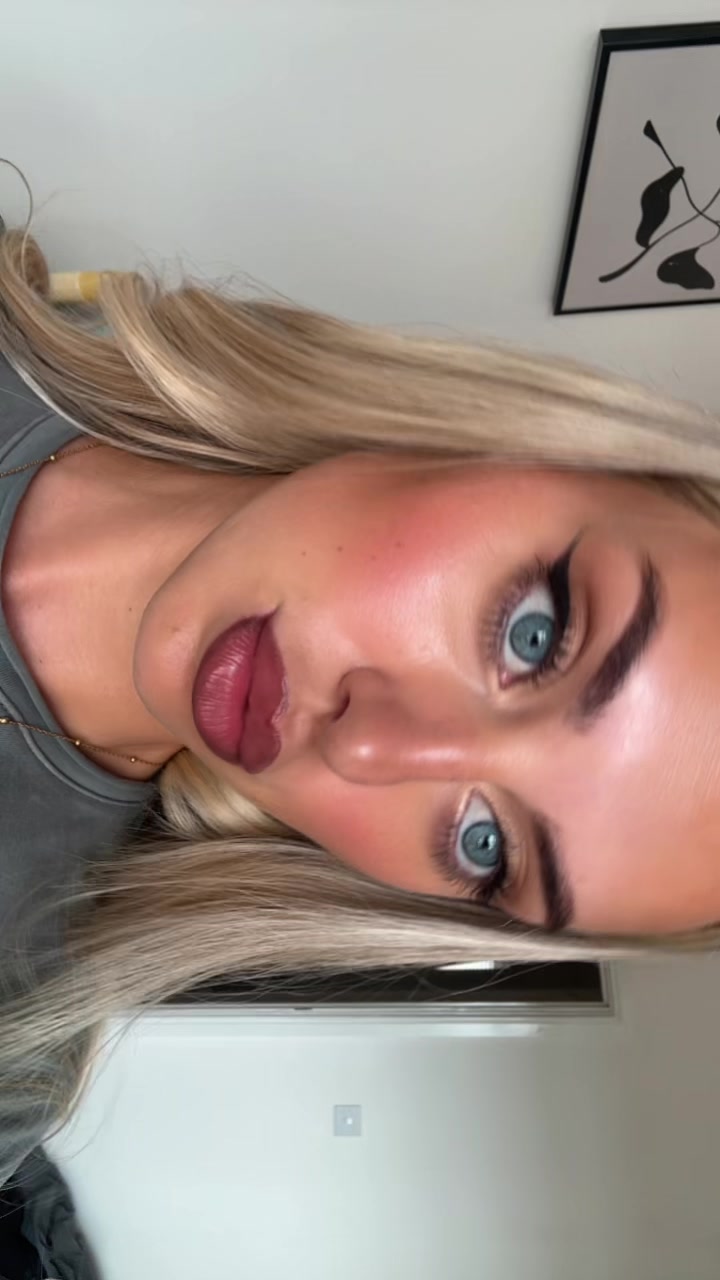 @Rhiannon blue