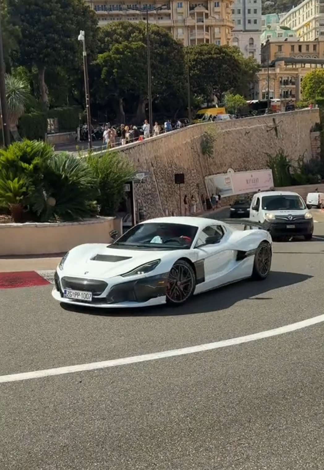 @Carhub 🗿 🏎️