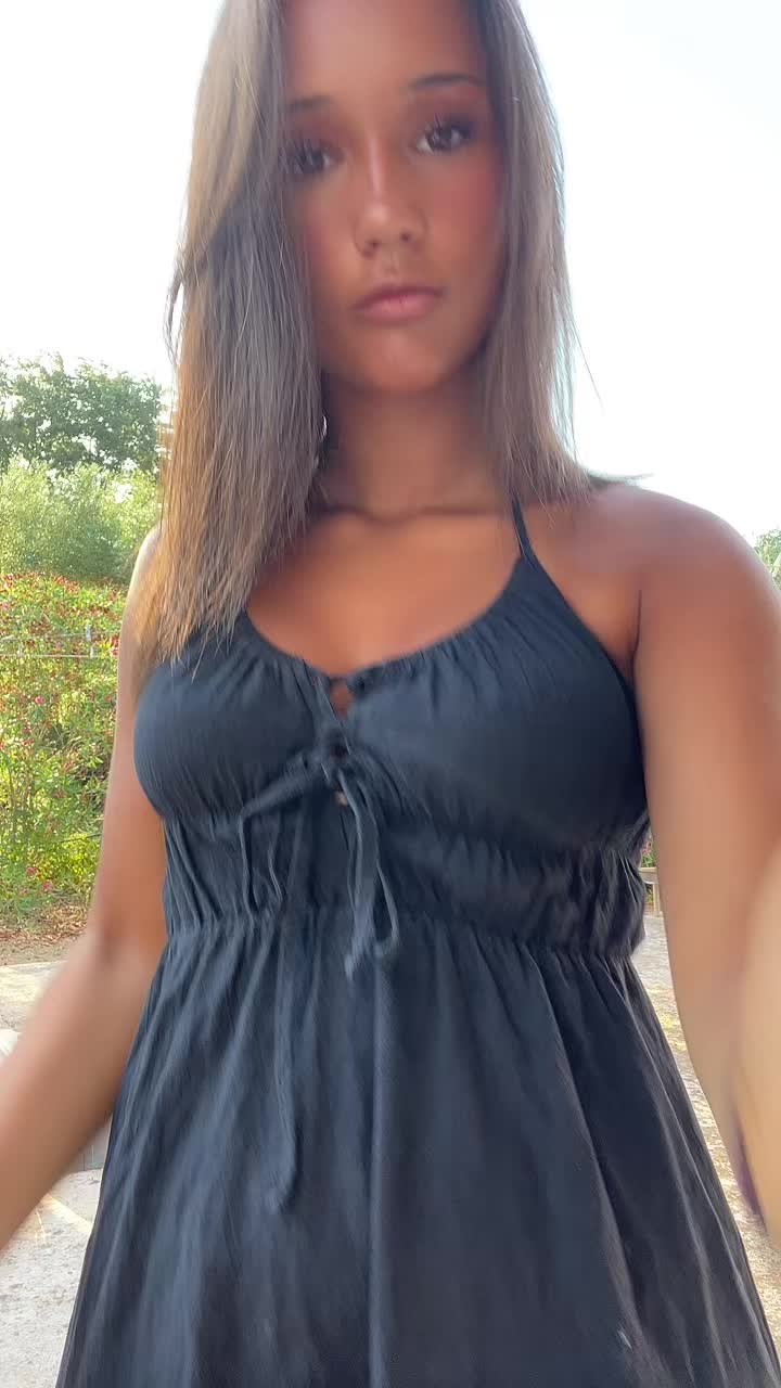 @L E O N I
