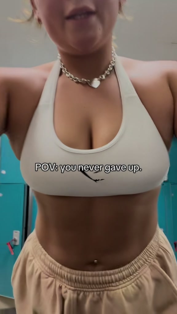 @Sophia
