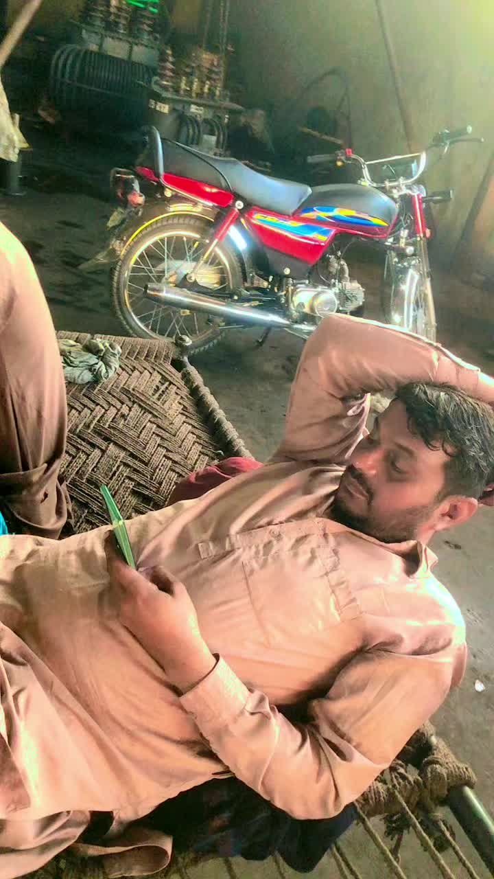 @Amir Sohail UK