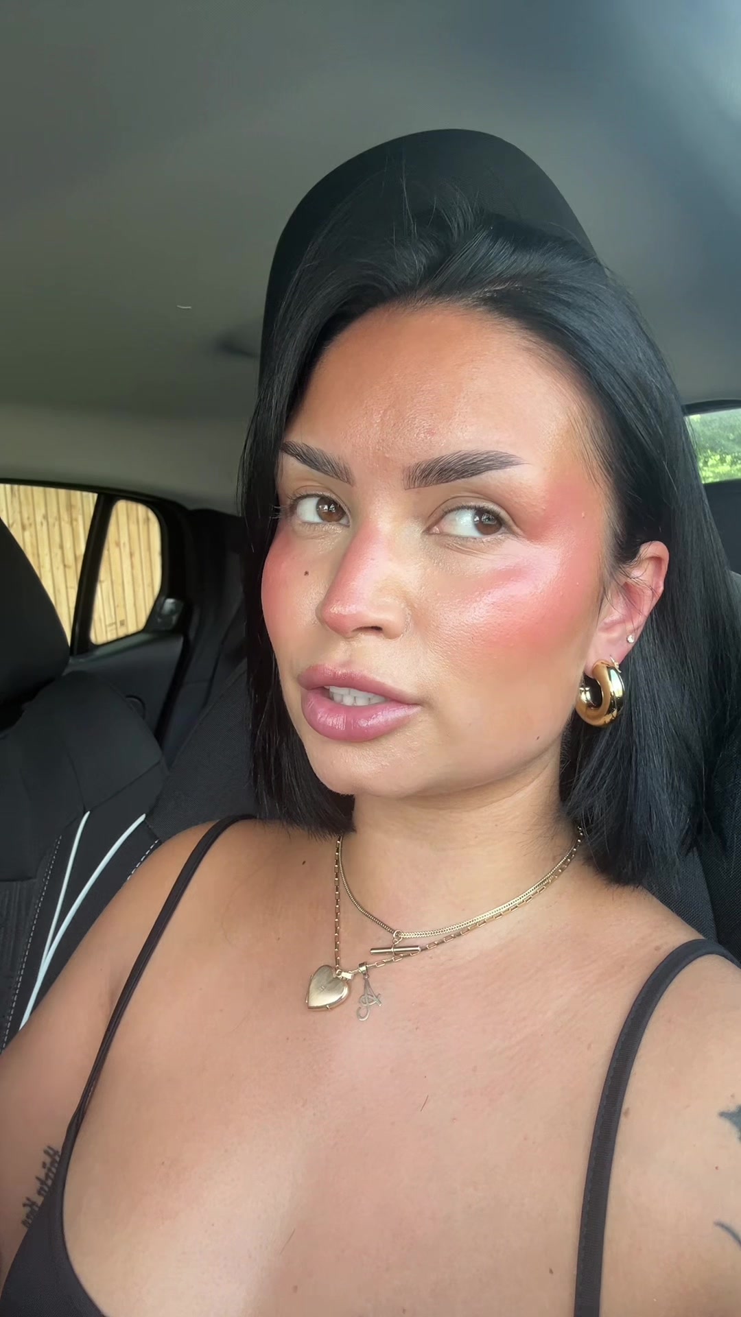 @Charl🏳️🌈