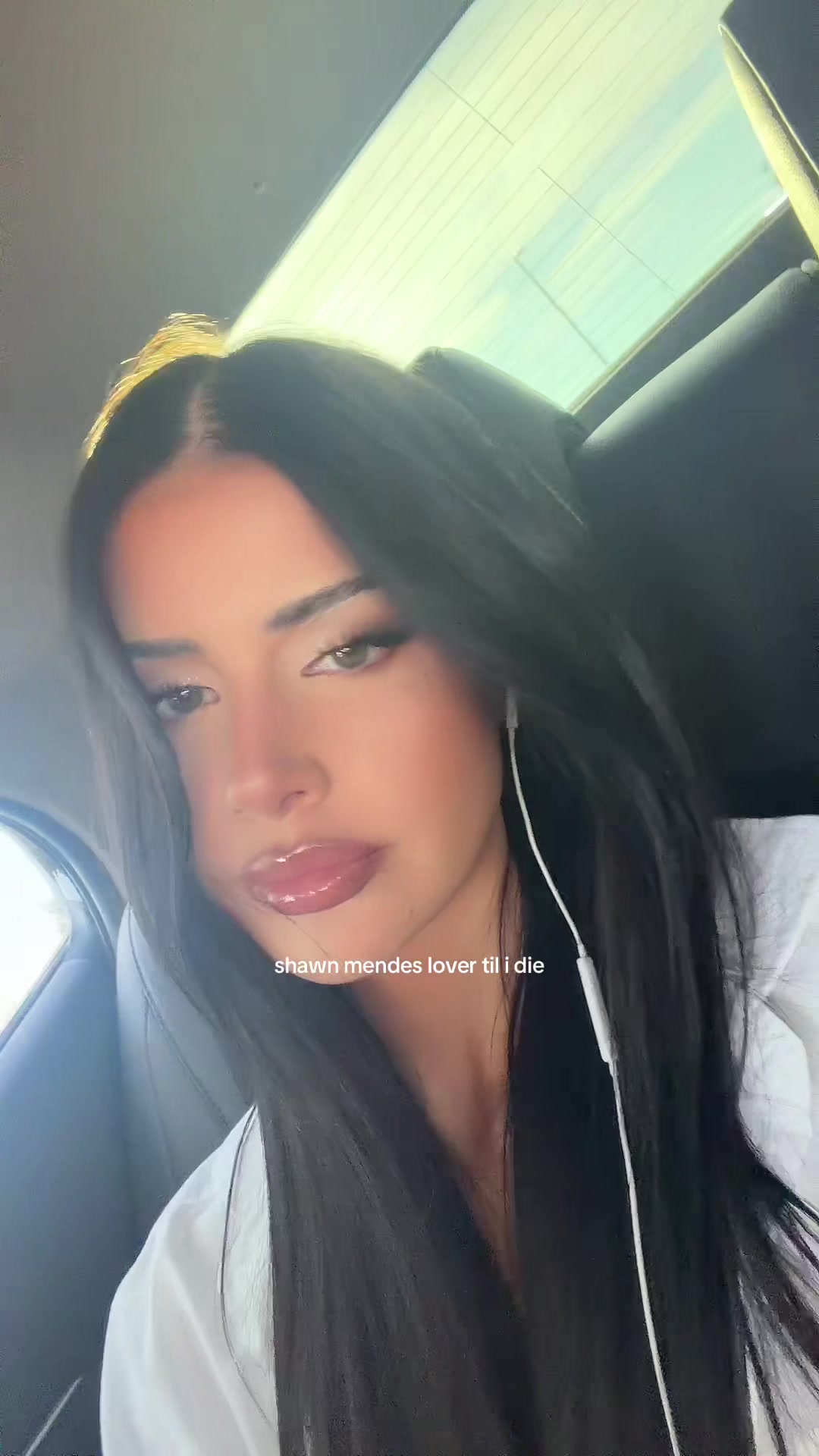 @Dominique Alagia