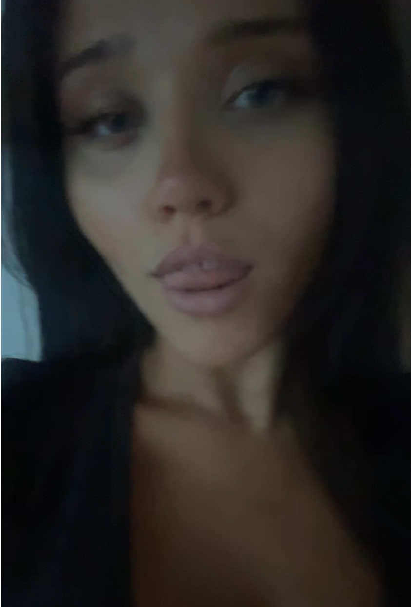@sexymysterious lady